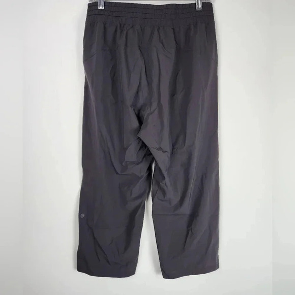 Lululemon Wide Leg Cropped Pants Womens Size 8 Black - Picture 2 of 8